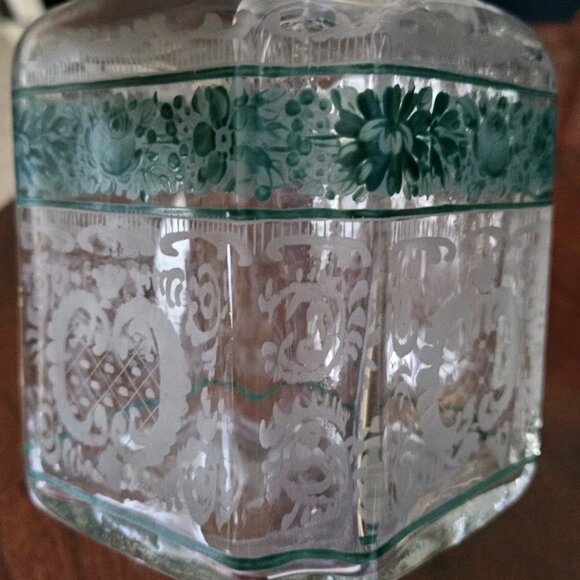 RARE ANTIQUE GREEN ACID ETCHED FLOWER BOTTLE LIQUOR WHISKEY DECANTER STOPPER JAR